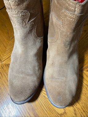 Lucky Brand Tan Suede Western Ankle Booties